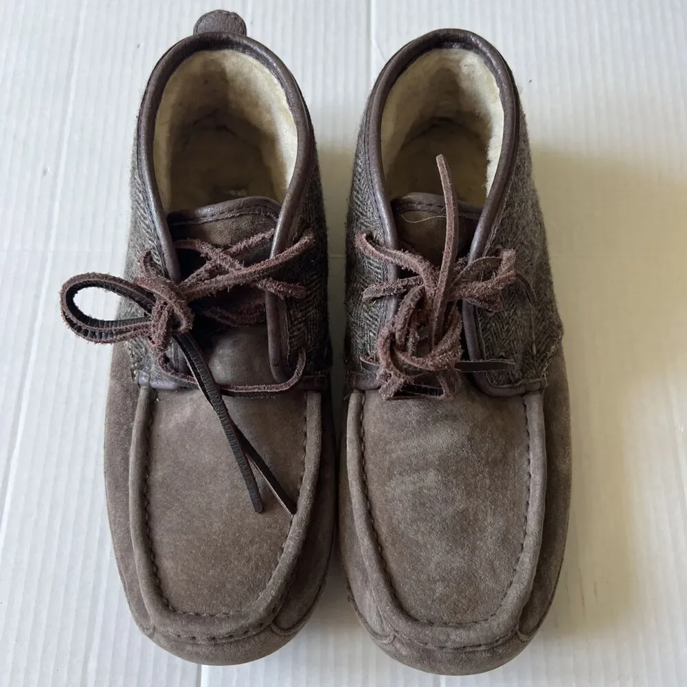 UGG  Australia Sz S 9 Men's  Suede  Wool Chukka Boots GOOD